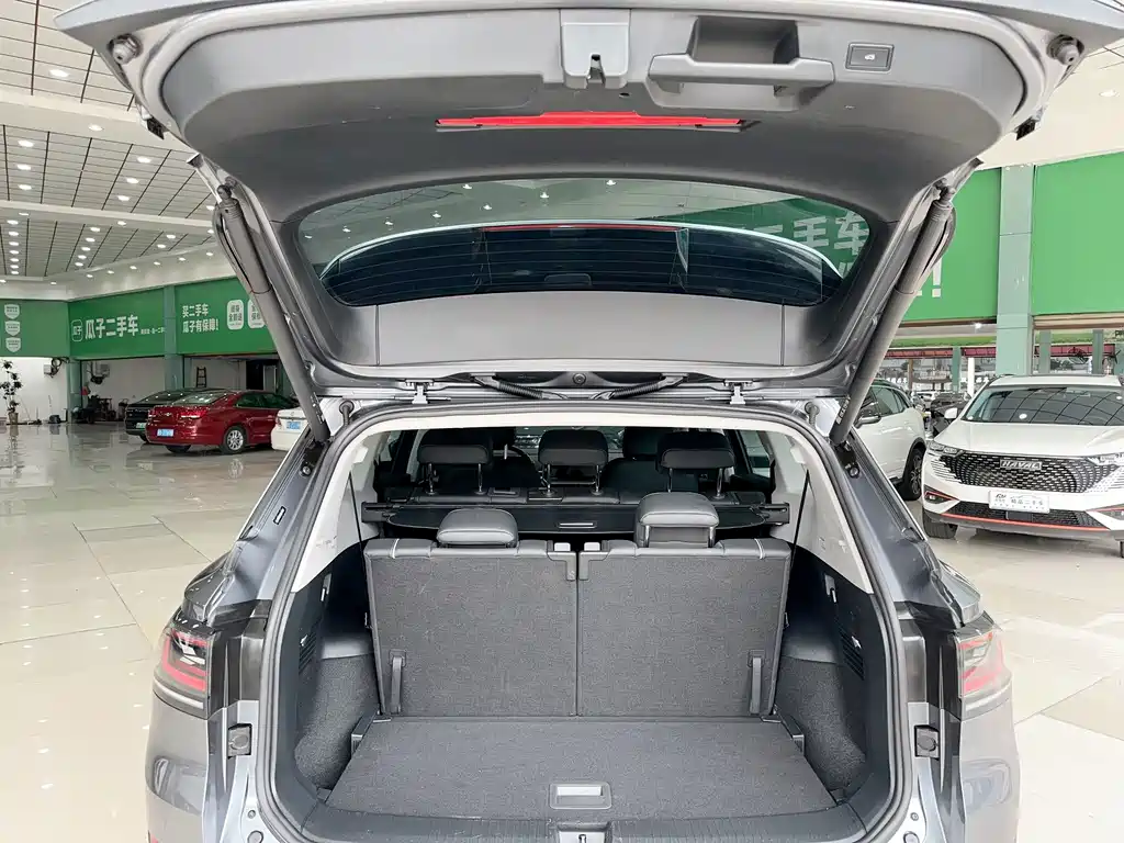 Volkswagen ID.6 X — миниатюра 27