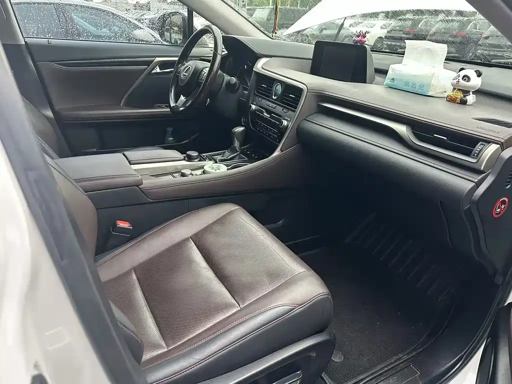 Lexus RX — миниатюра 7
