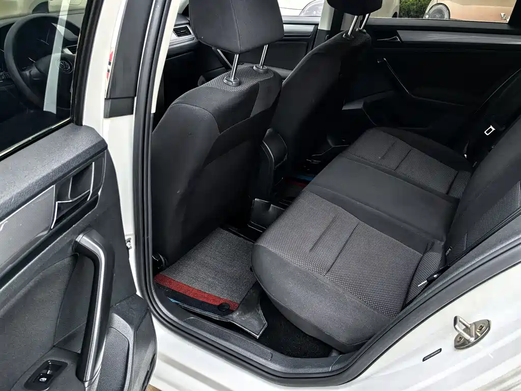 Volkswagen Bora 2021 1.5L AT Fashion Smart Connect
