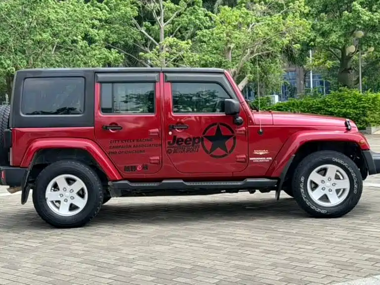 Jeep Wrangler — миниатюра 4