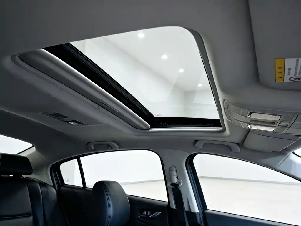 Mazda Atenza — миниатюра 10