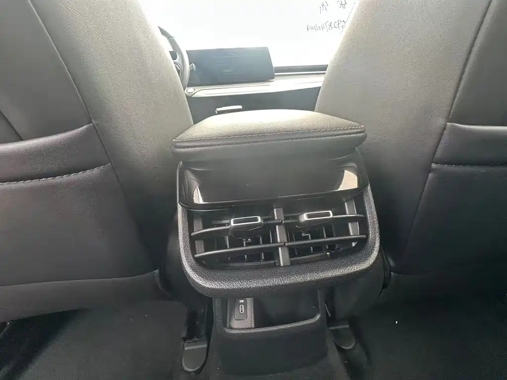 Changan Ruicheng PLUS — миниатюра 9