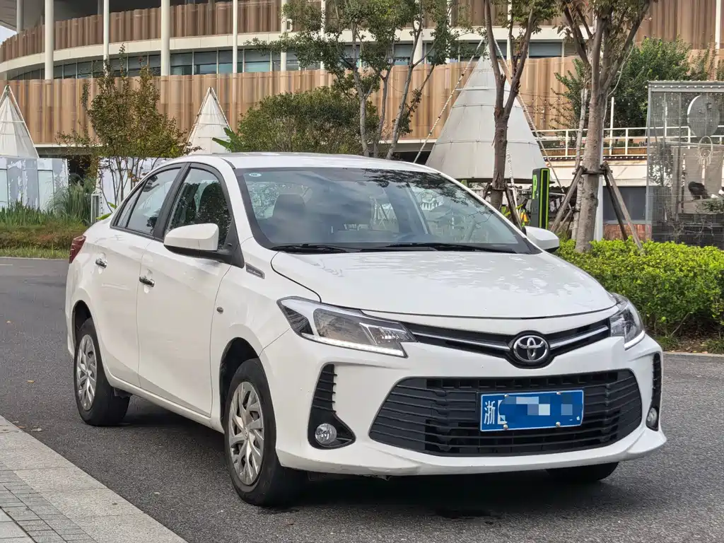 TOYOTA VIOS