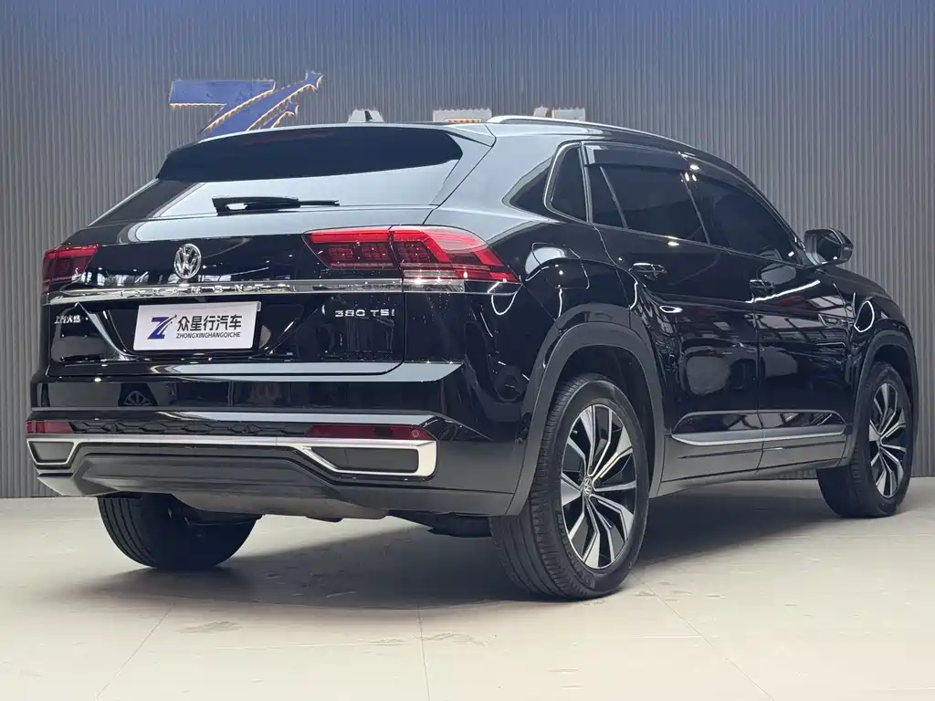 Volkswagen Teramont — миниатюра 8