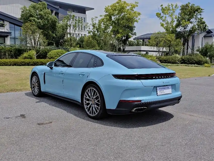 Porsche Panamera — миниатюра 3