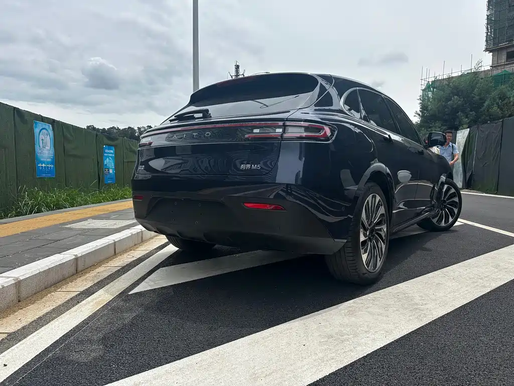 AITO Wenjie AITO M5 — миниатюра 14