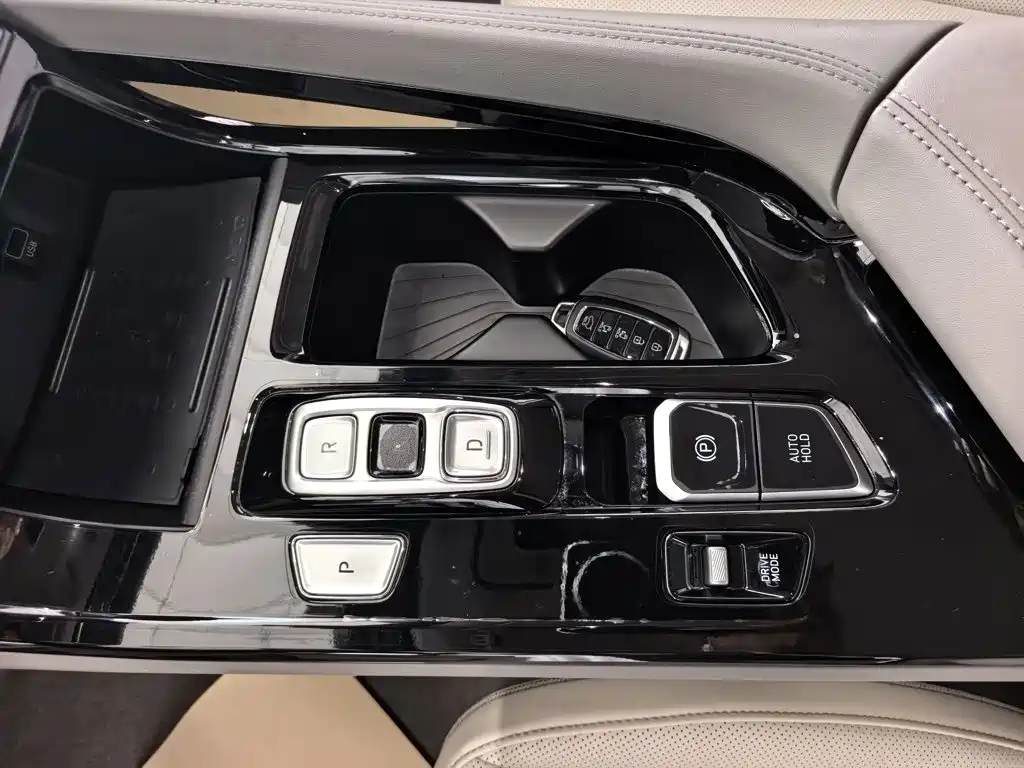 Hyundai Custo — миниатюра 12