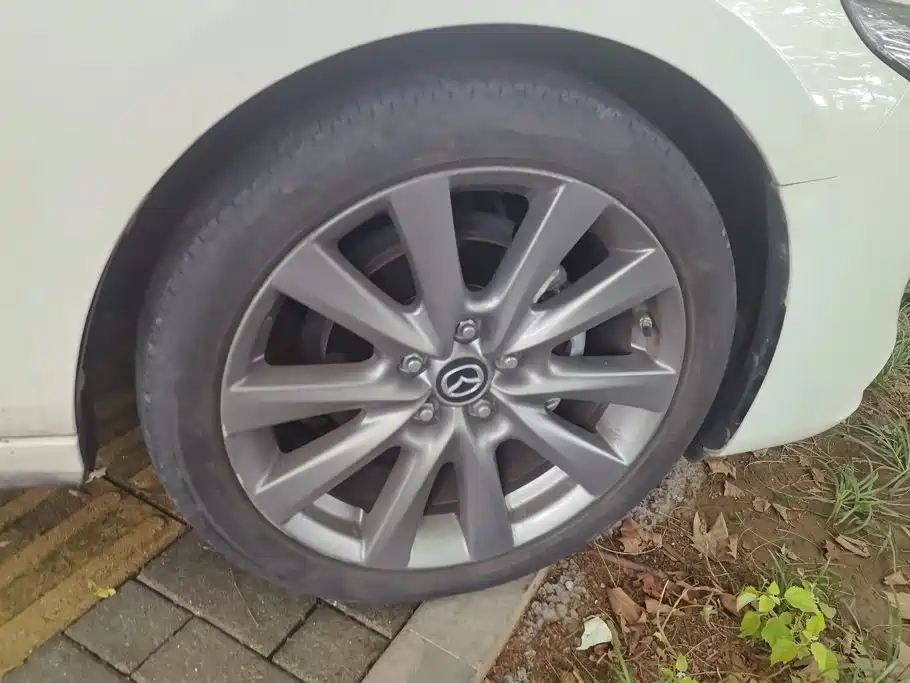 Mazda 3 Axela — миниатюра 6