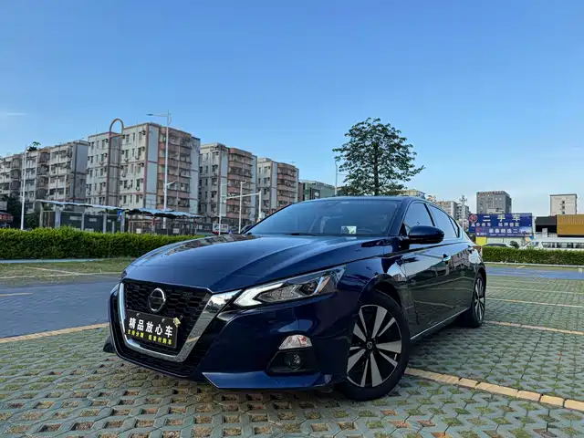 NISSAN TEANA 2021