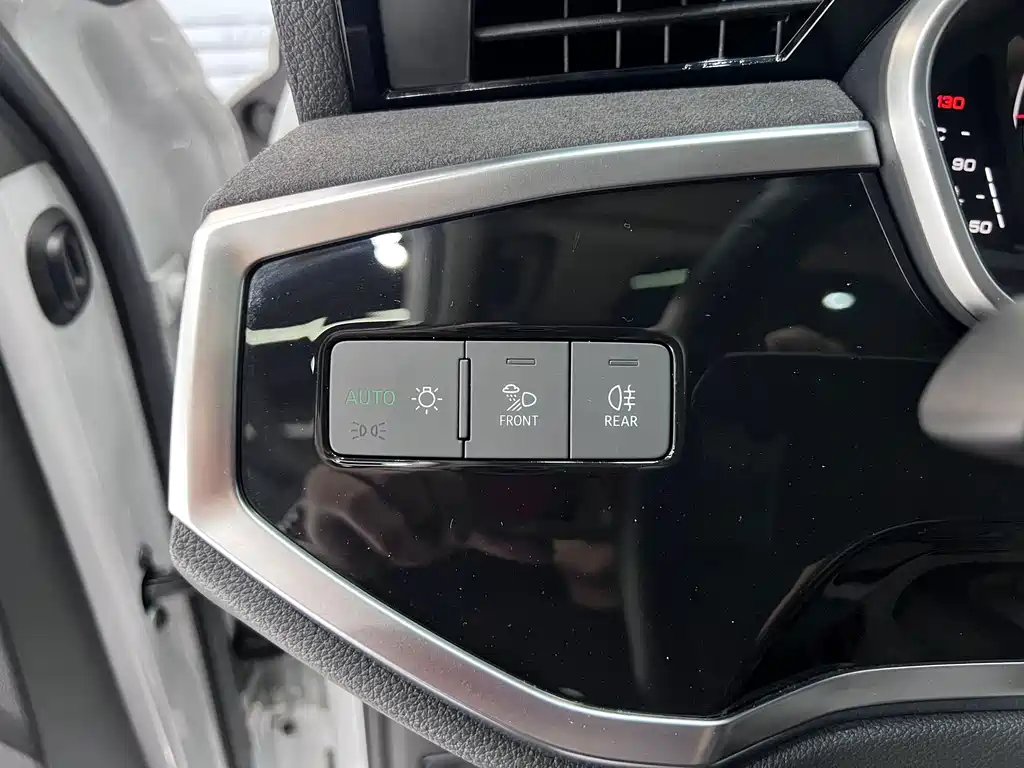 Audi Q3 — миниатюра 15