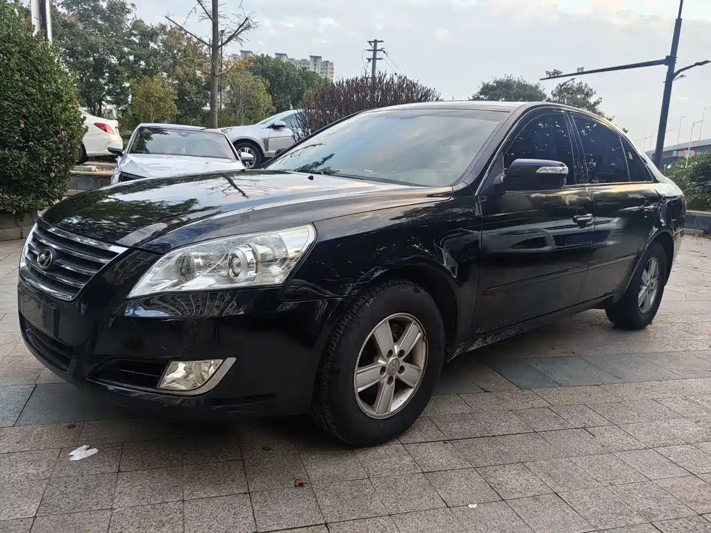 Hyundai Sonata 2012