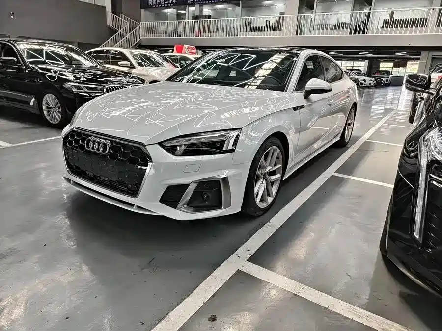 Audi A5 (Import) 2022