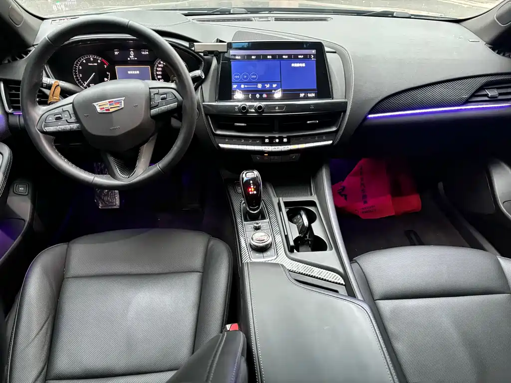 Cadillac CT5 — миниатюра 16