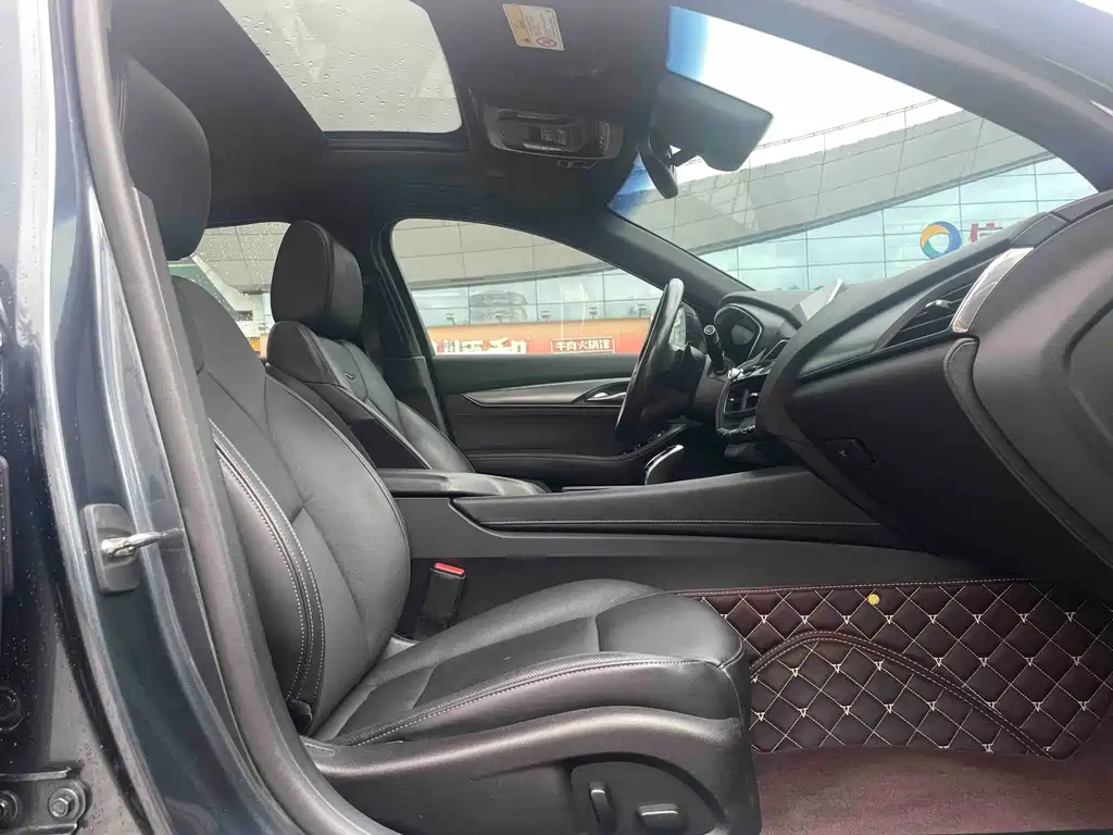 Cadillac CT5 — миниатюра 12