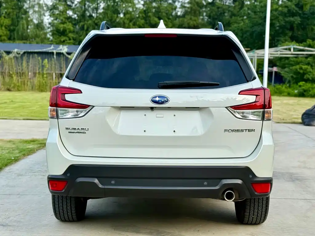 Subaru Forester 2021 2.0i Luxury EyeSight