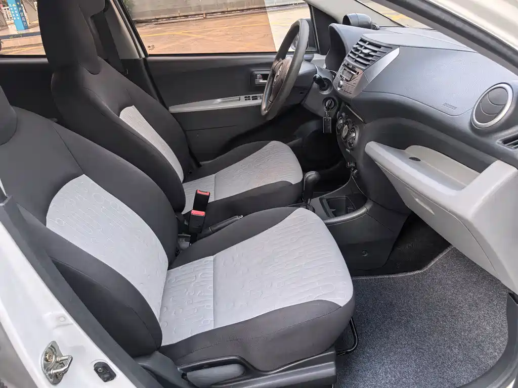 Suzuki Alto — миниатюра 17