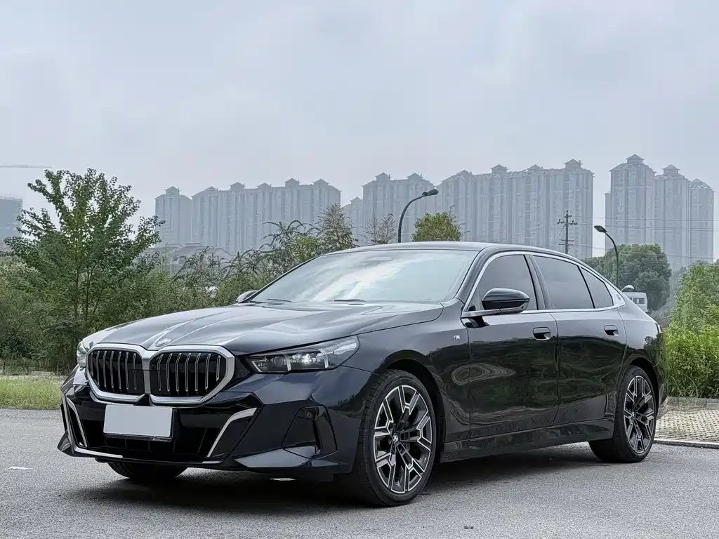 BMW 5 Series 5 2025 530Li Premium M Sport