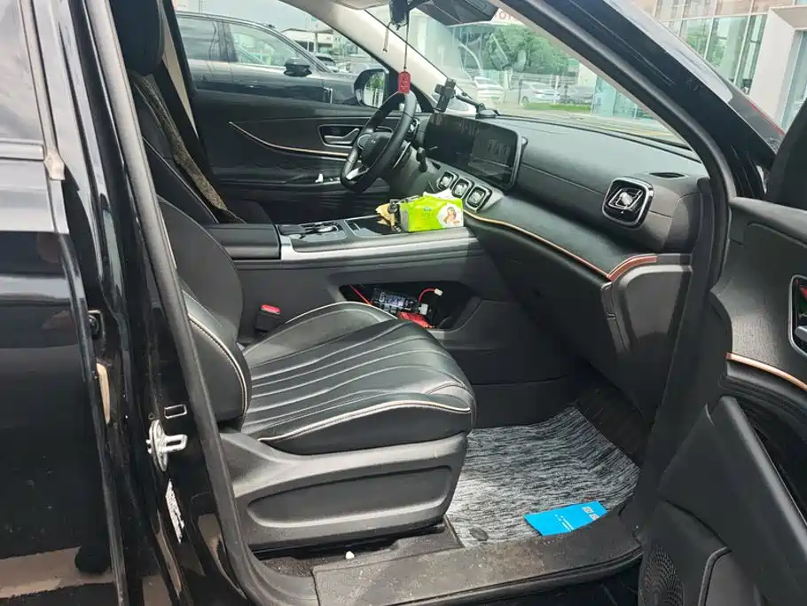 Chery Tiggo 9 9 2023 2.0T DCT Lead 5 мест