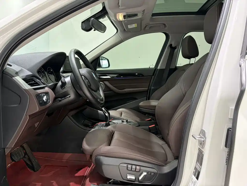 BMW X1 — миниатюра 14
