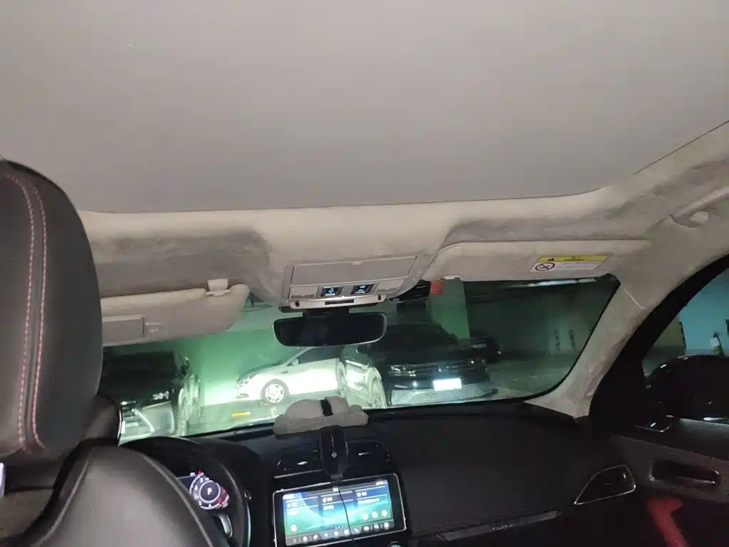 Jaguar F-PACE — миниатюра 19