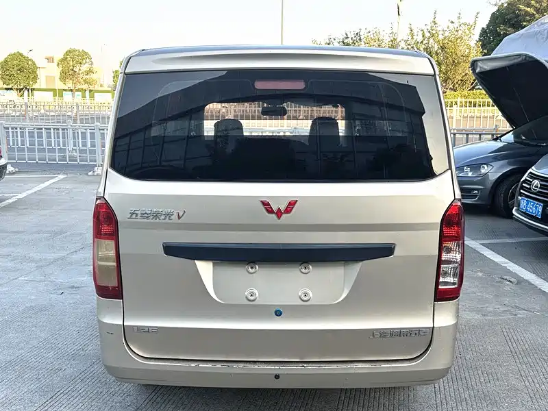 WULING AUTOMOBILE WULING RONGGUANG V