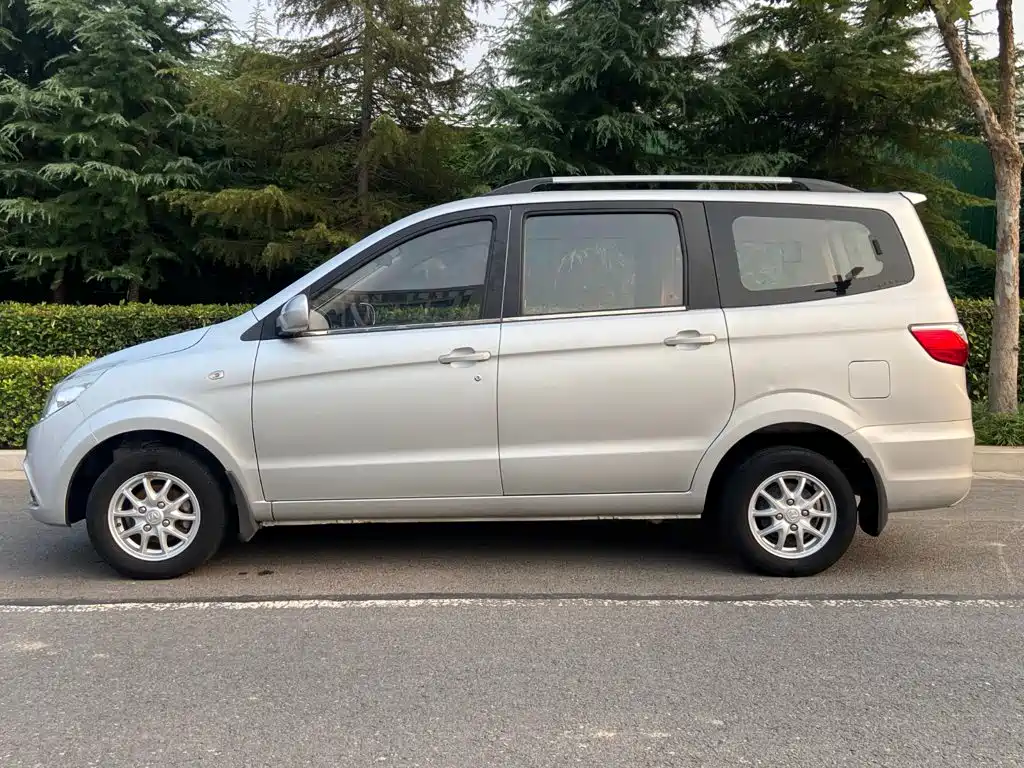 BAW Weiwang M30 — миниатюра 18