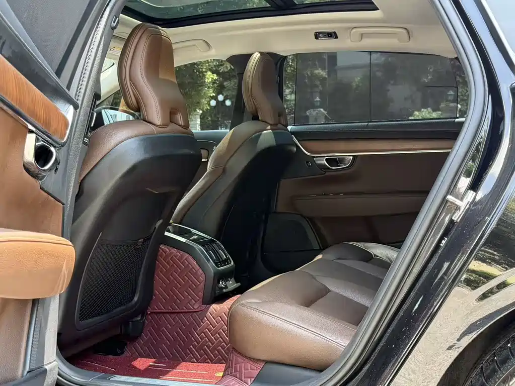 Volvo S90 2020 T5 Luxury
