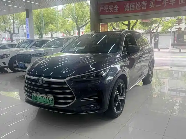 2022 BYD Tang