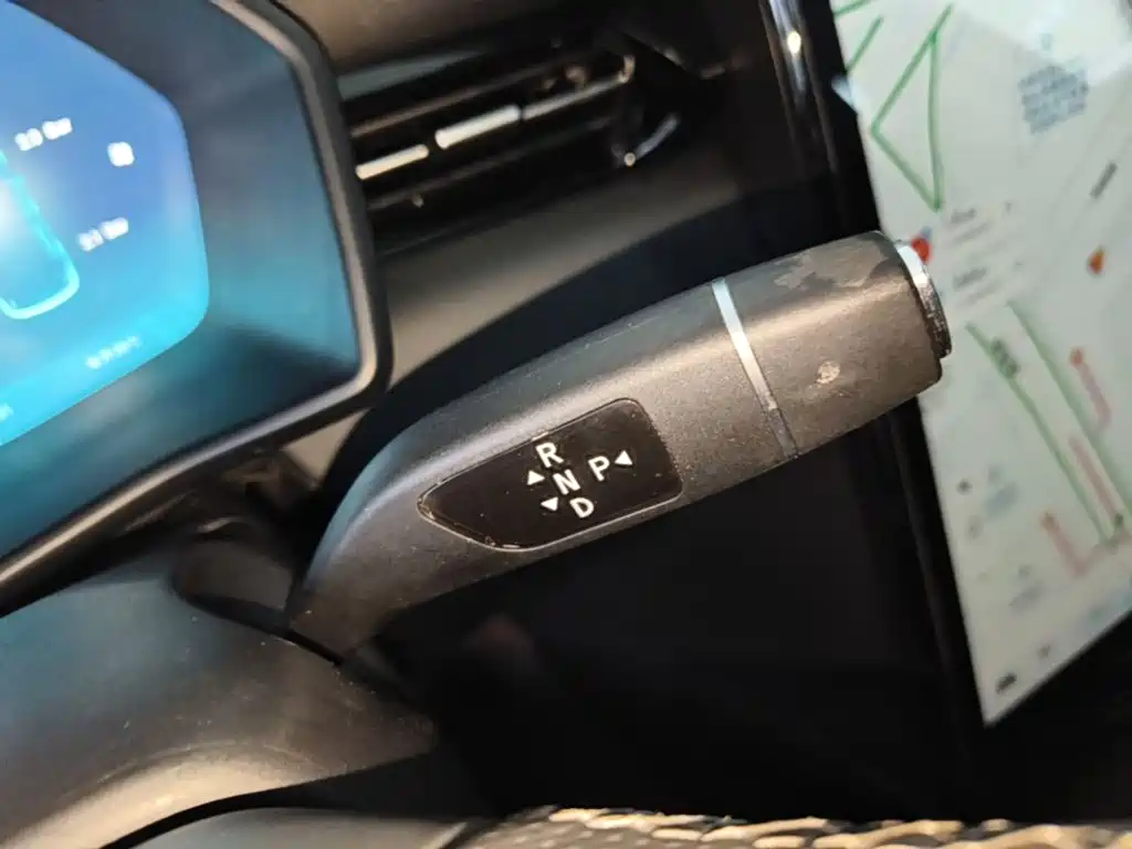 XPeng G3 — миниатюра 10