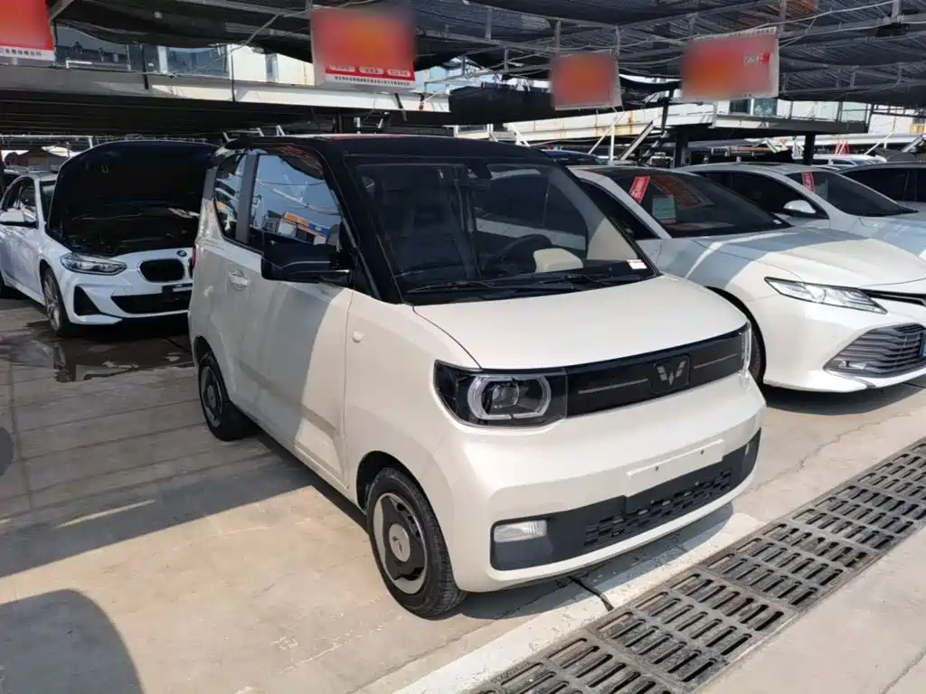 Wuling MINIEV — миниатюра 4