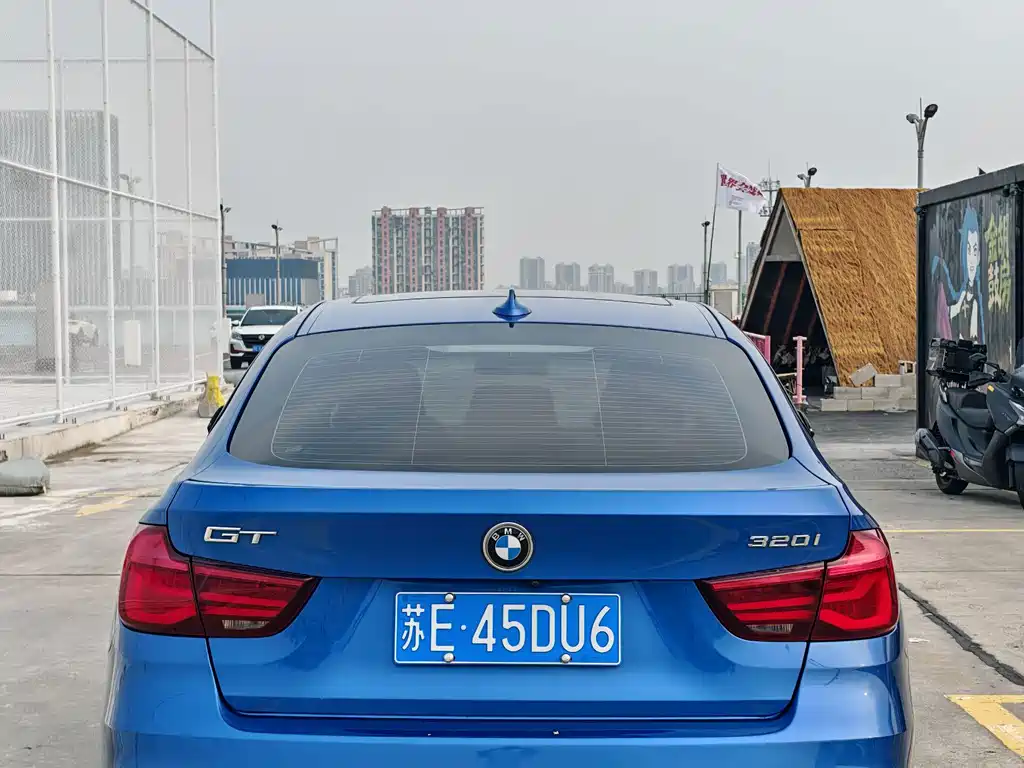 BMW 3 Series GT — миниатюра 6