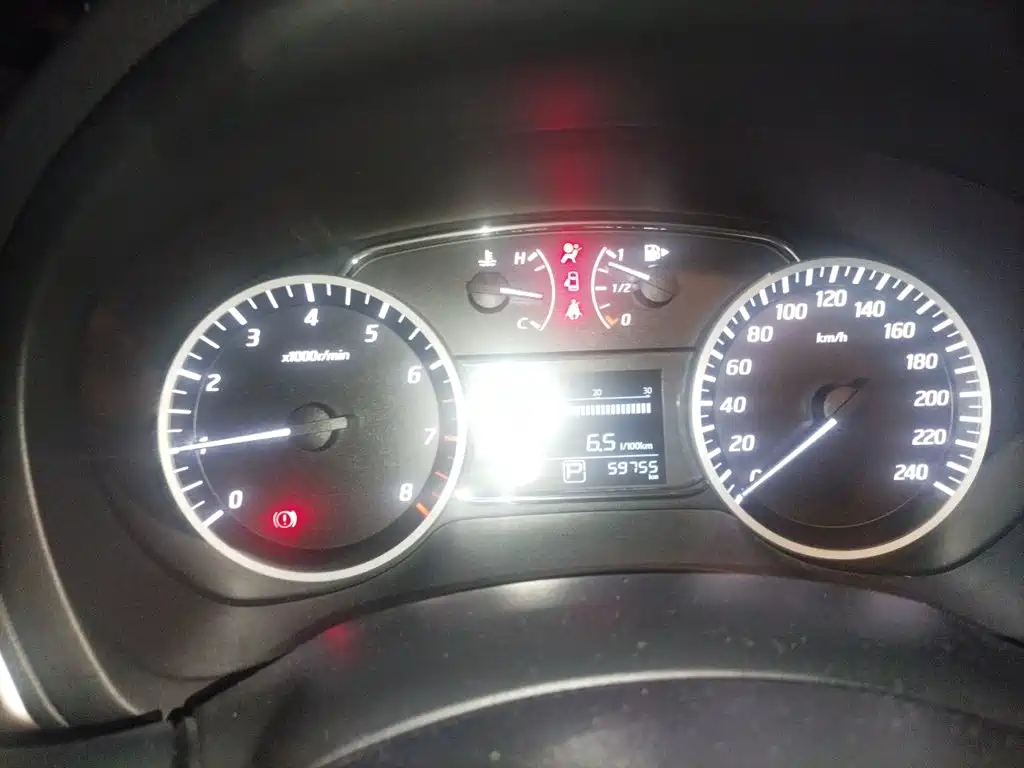 Nissan Sylphy — миниатюра 7
