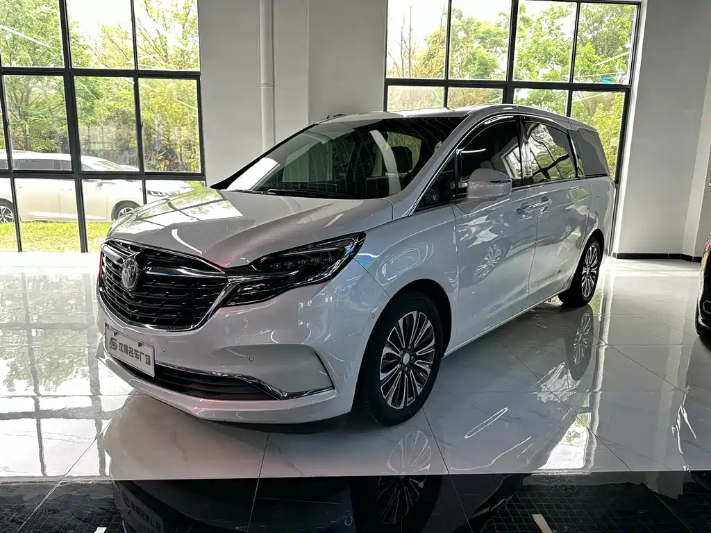 Buick GL8 2021