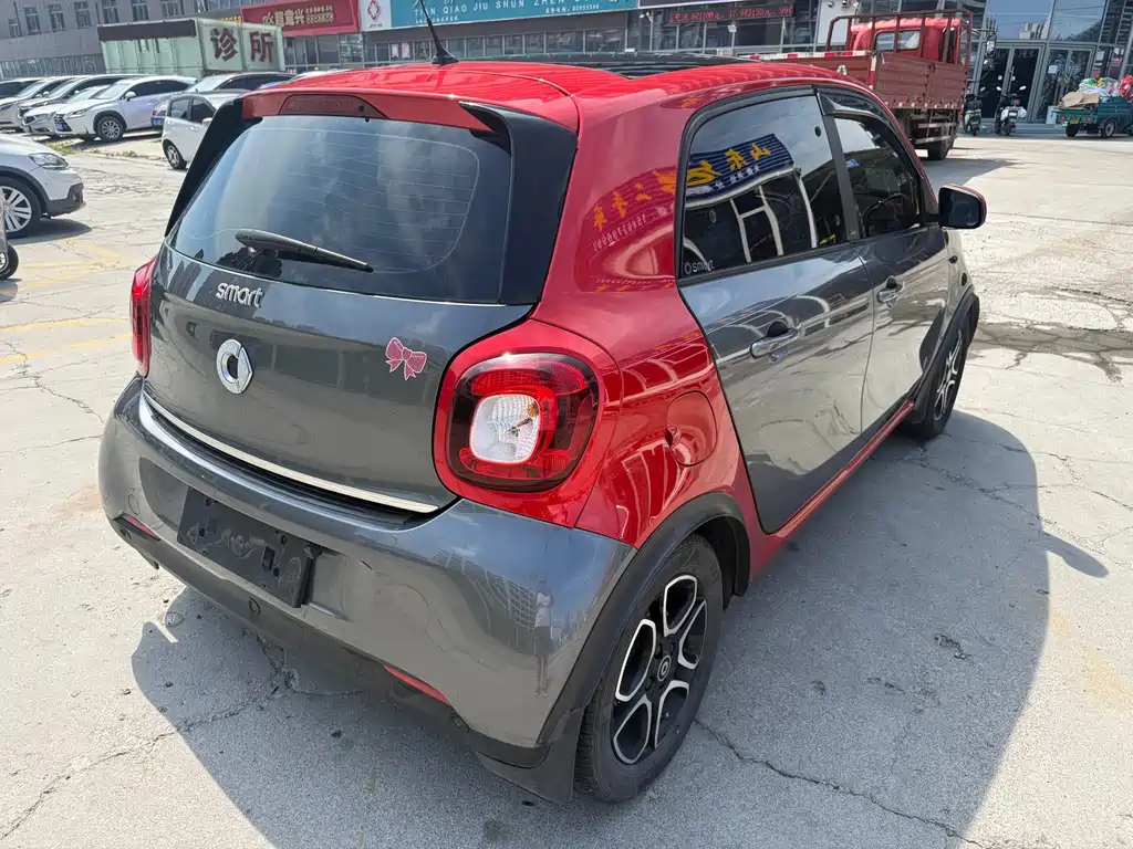 smart Smart Forfour — миниатюра 5