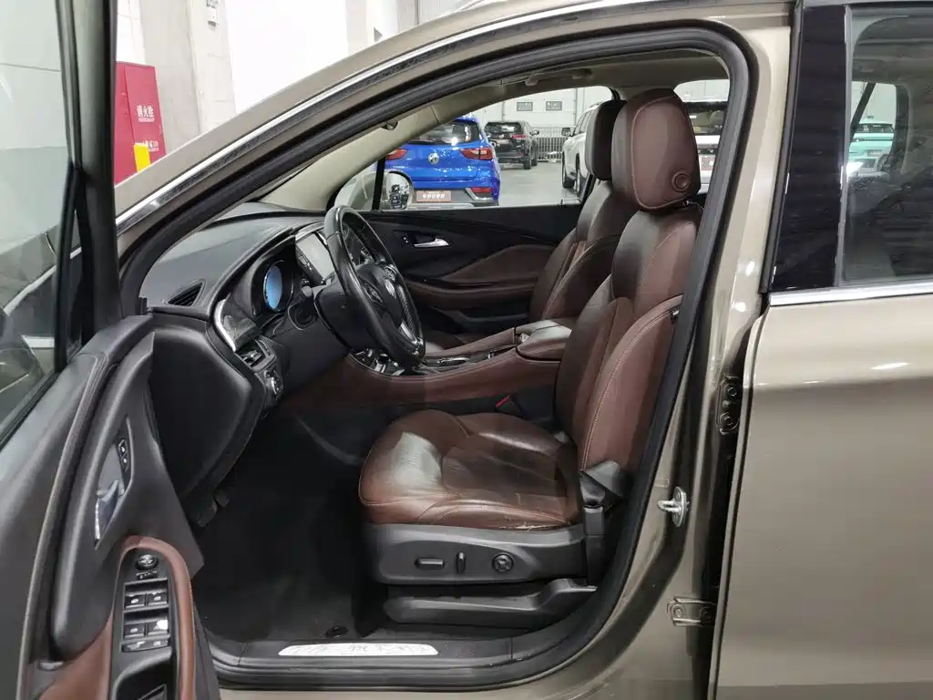 Buick Envision Plus — миниатюра 10