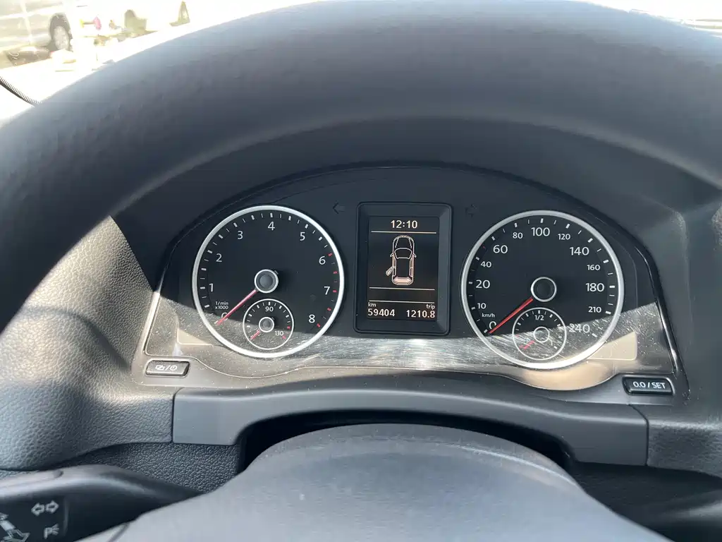 Volkswagen Tiguan — миниатюра 12