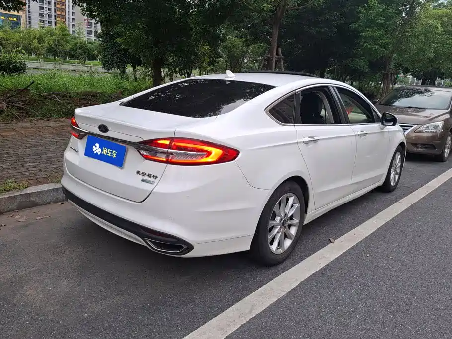 Ford Mondeo 2017 EcoBoost 245