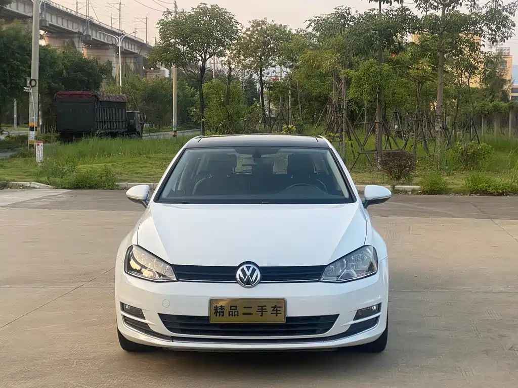 Volkswagen Golf — миниатюра 2