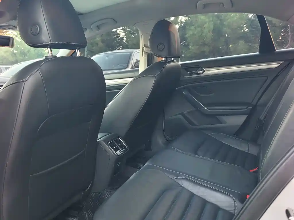 Volkswagen Lamando — миниатюра 6