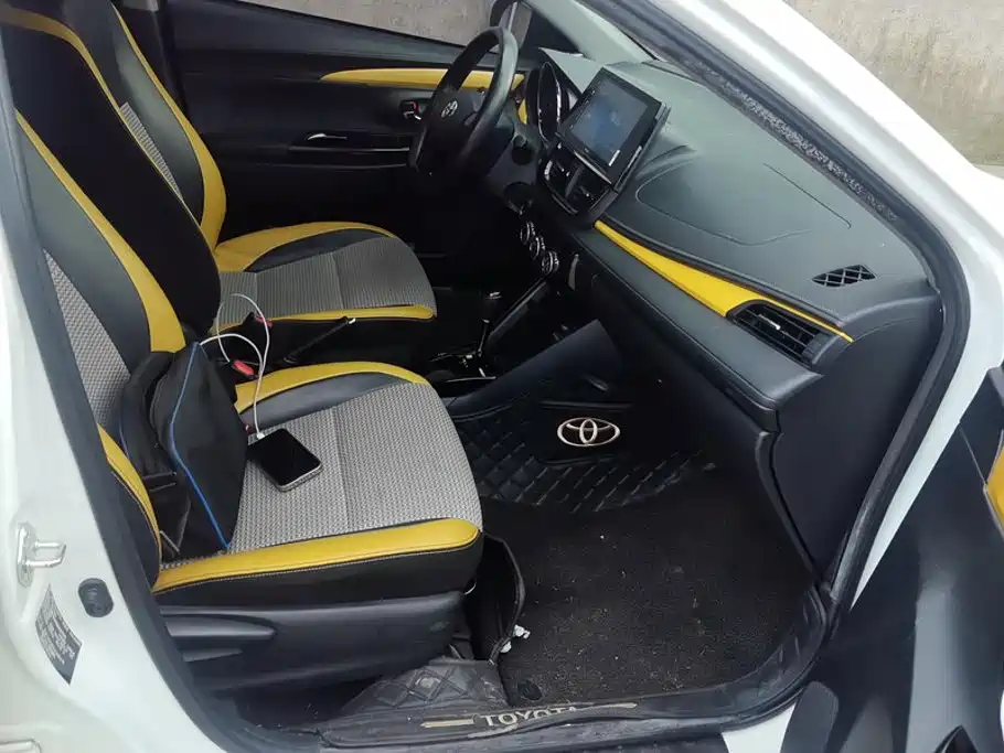 Toyota Vios FS — миниатюра 8
