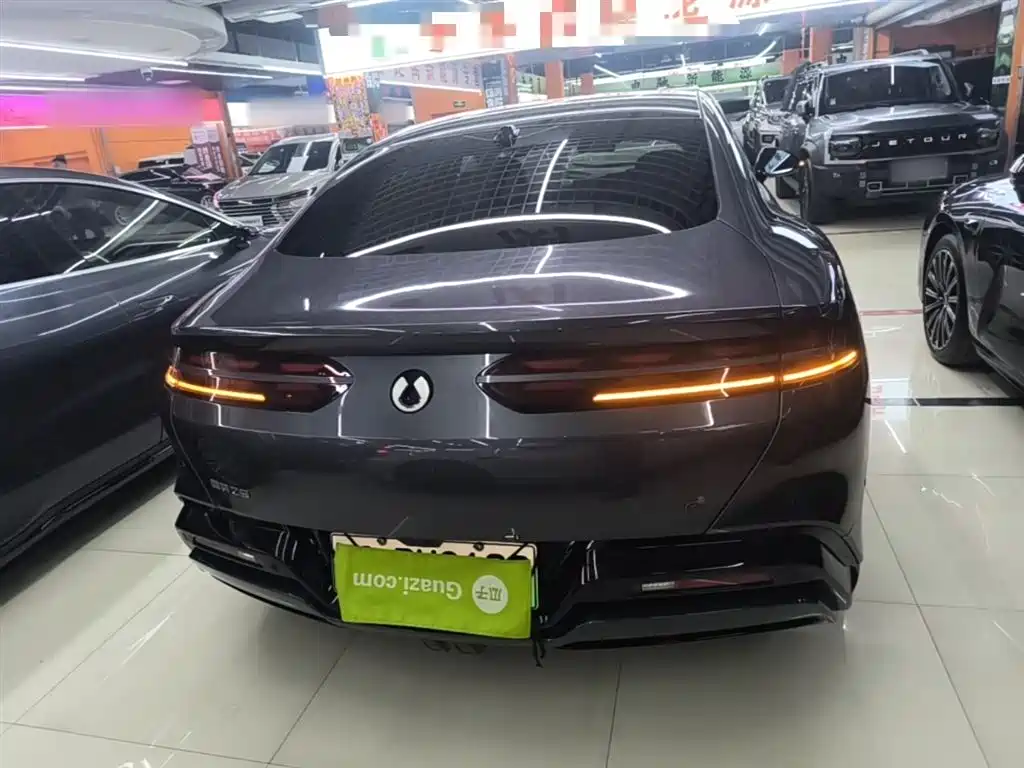 Denza Z9 2024 630km Max