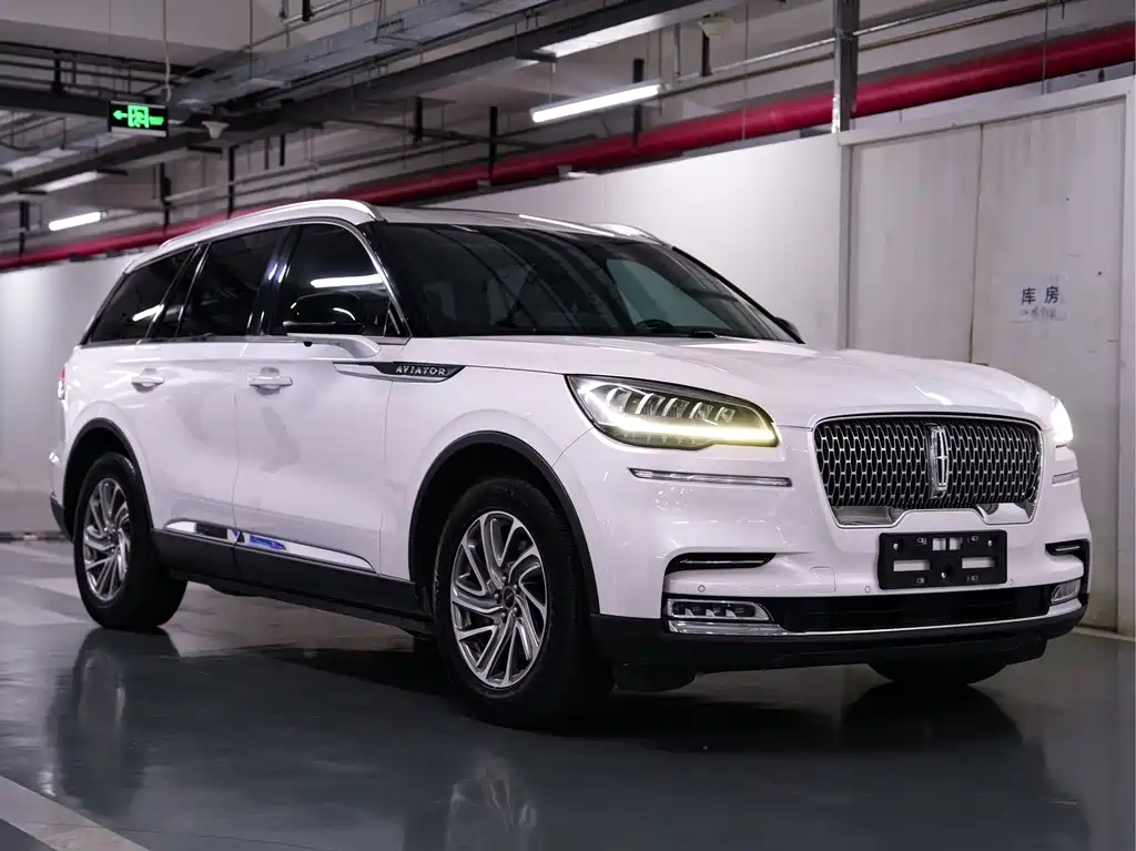 Lincoln Aviator — миниатюра 4