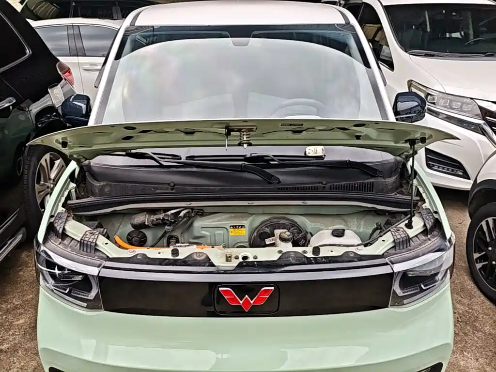 Wuling MINIEV — миниатюра 20