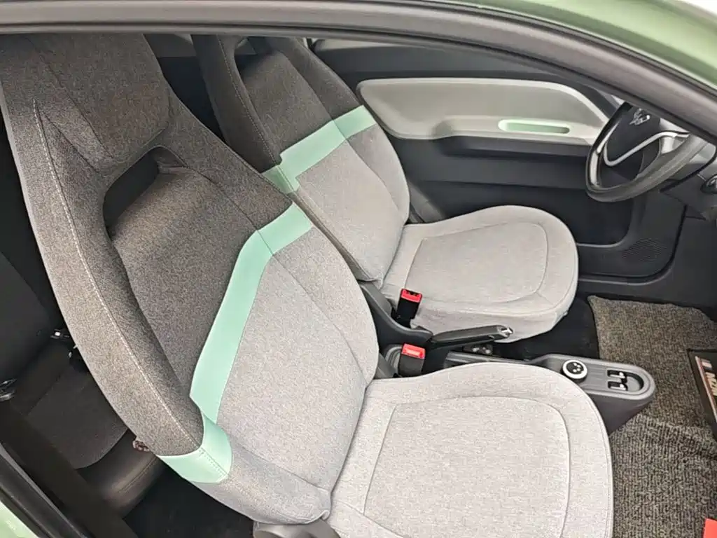 Wuling MINIEV — миниатюра 25