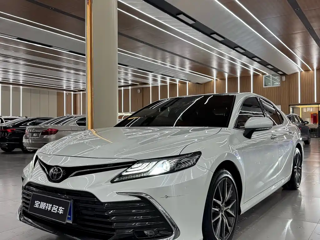Toyota Camry 2022