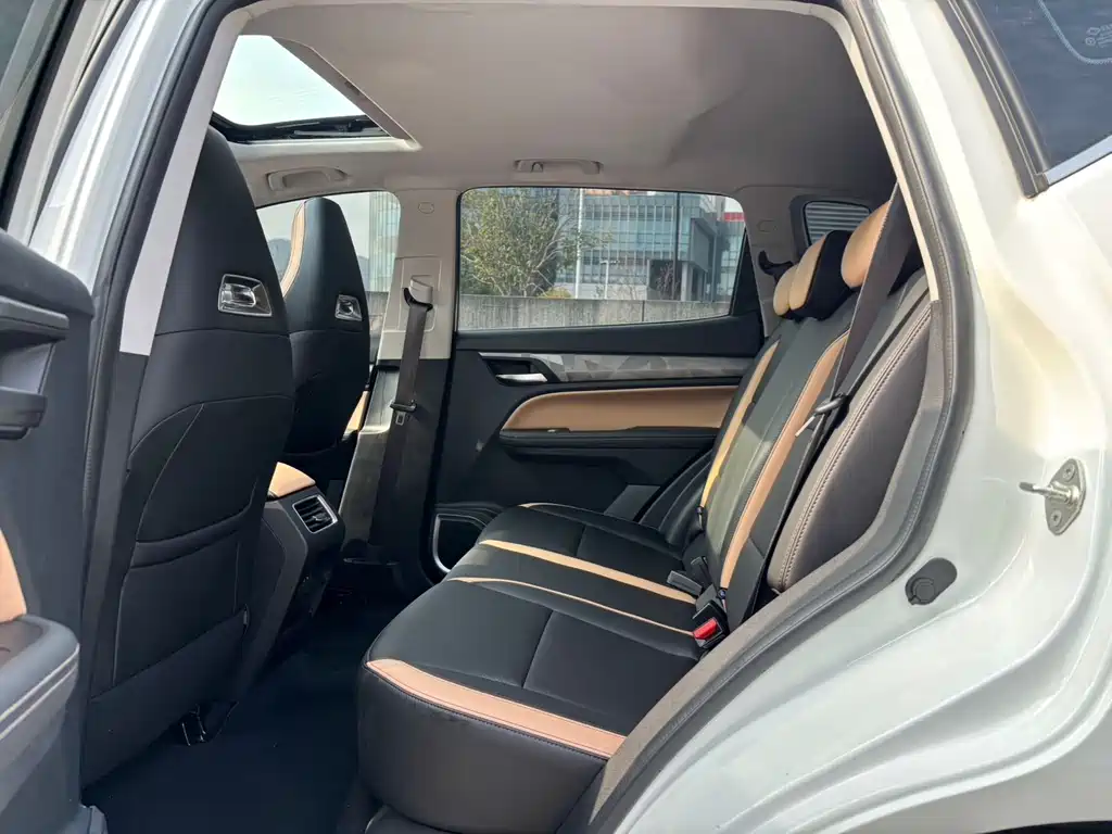 GEELY AUTOMOBILE HAOYUE PRO