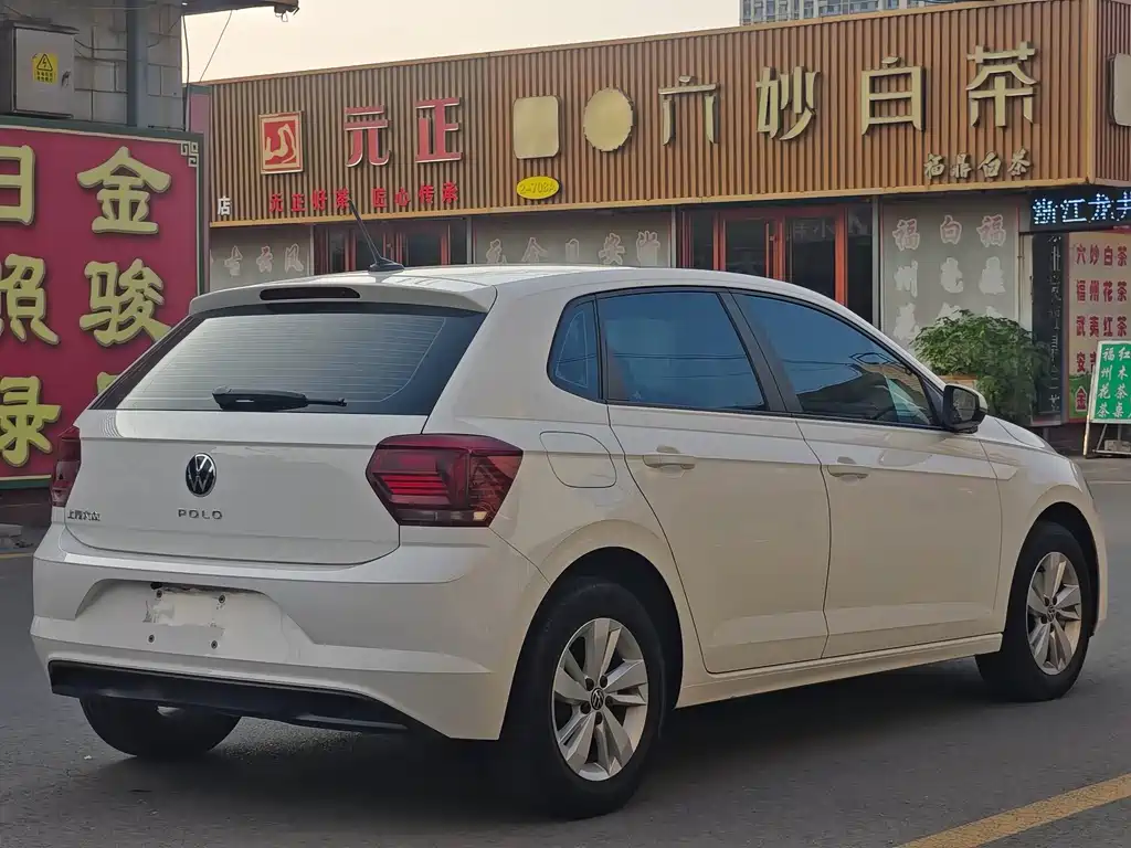 Volkswagen Polo — миниатюра 6