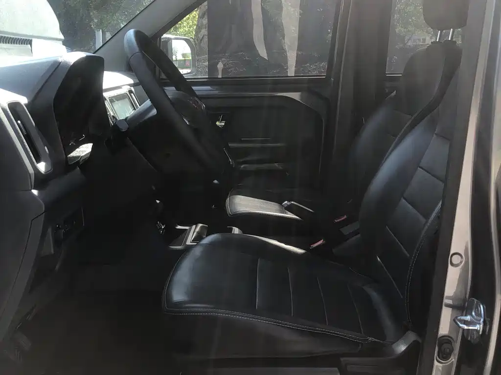 Wuling Journey — миниатюра 12