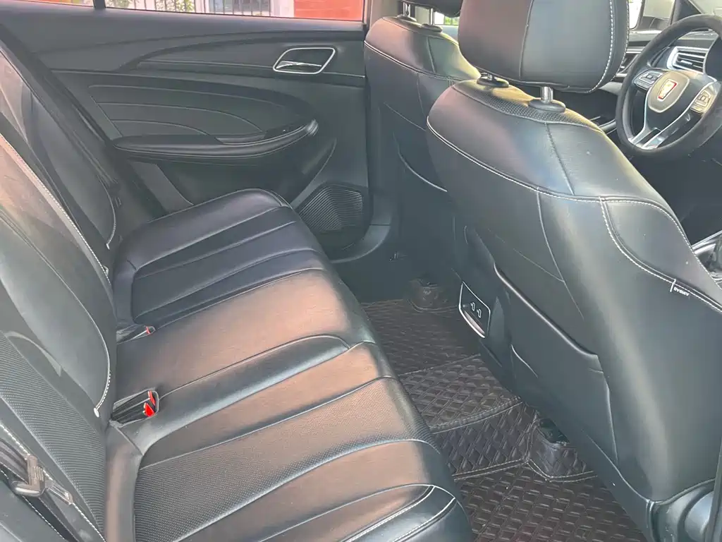 Roewe i5 2020 1.5L MT 4G