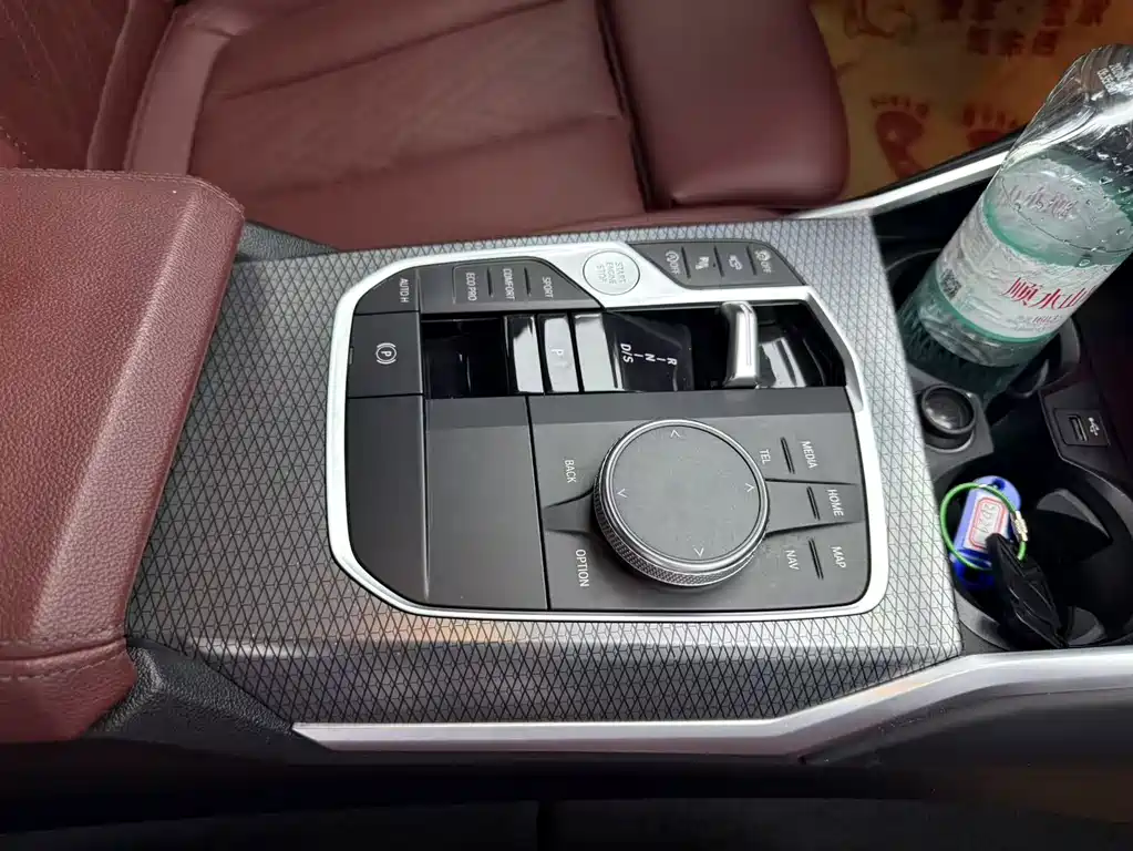 BMW 3 Series — миниатюра 10